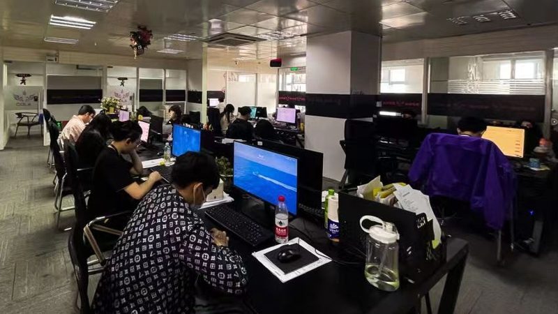 揭秘传媒公司广告物料制作：从源头到终端的工艺解析